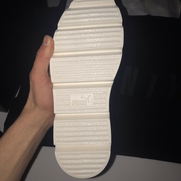 Womens Fenty Puma Chelsea Sneaker Boot White - Picture 3 of 6